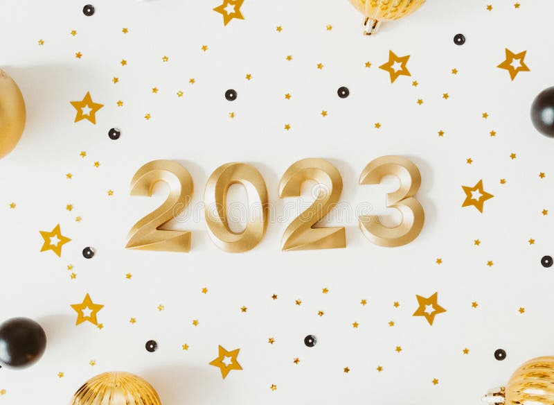 Hãy xem bức ảnh thiệp chúc mừng Năm mới 2024 này với các số, phấn vàng và... để cảm nhận sự ấm áp và ước mong tươi đẹp của một năm mới. Hãy để những chi tiết trang trí đầy tinh tế này đưa bạn đến những giây phút vui tươi và hạnh phúc trong lòng.
