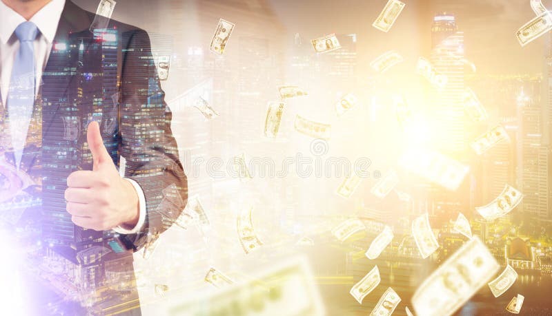 Greifen Sie herauf Mann unter Dollarregen in der Stadt ab lizenzfreies stockbild Greifen Sie herauf Mann unter Dollarregen in der Stadt ab lizenzfreies stockbild