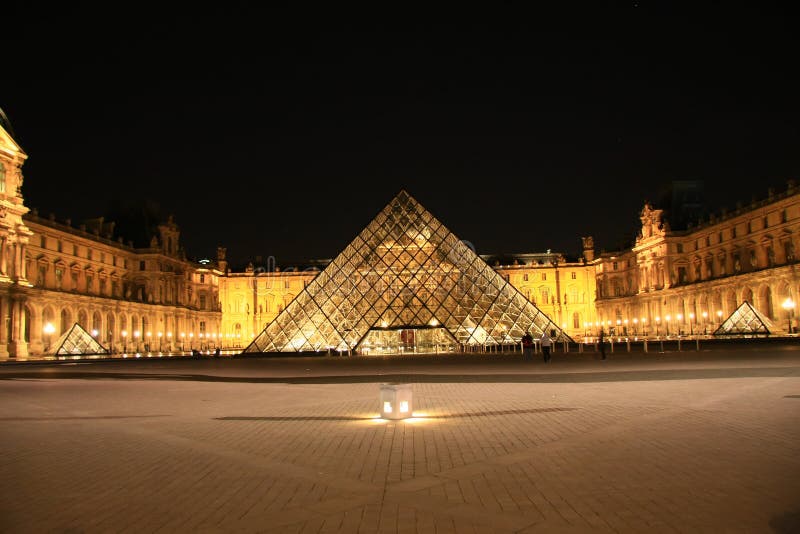 Louvre fotografia de stock royalty free