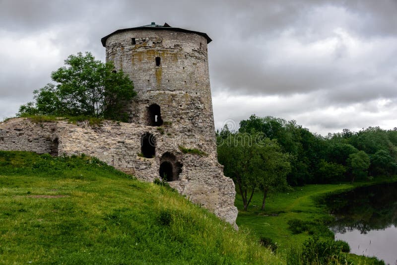 Gremyachaya Tower in Pskov stock images Gremyachaya Tower in Pskov stock images