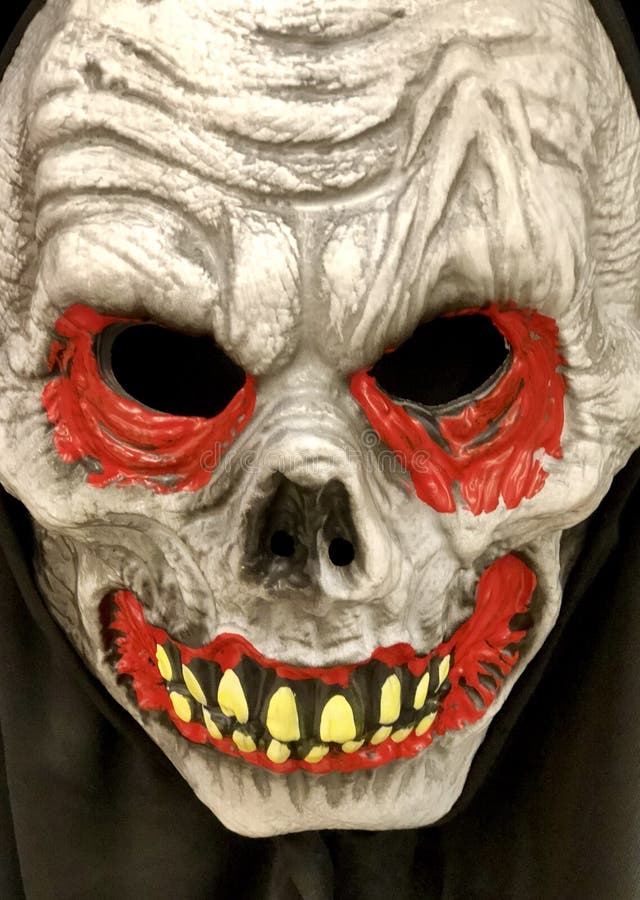 Griezelig lijkenetende geestmasker stock foto's Griezelig lijkenetende geestmasker stock foto's