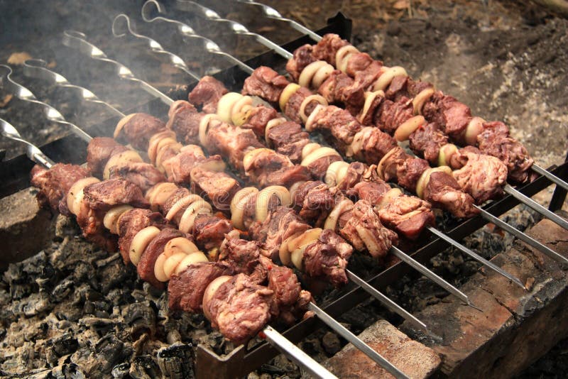 Grilla kebab wieprzowina obrazy stock