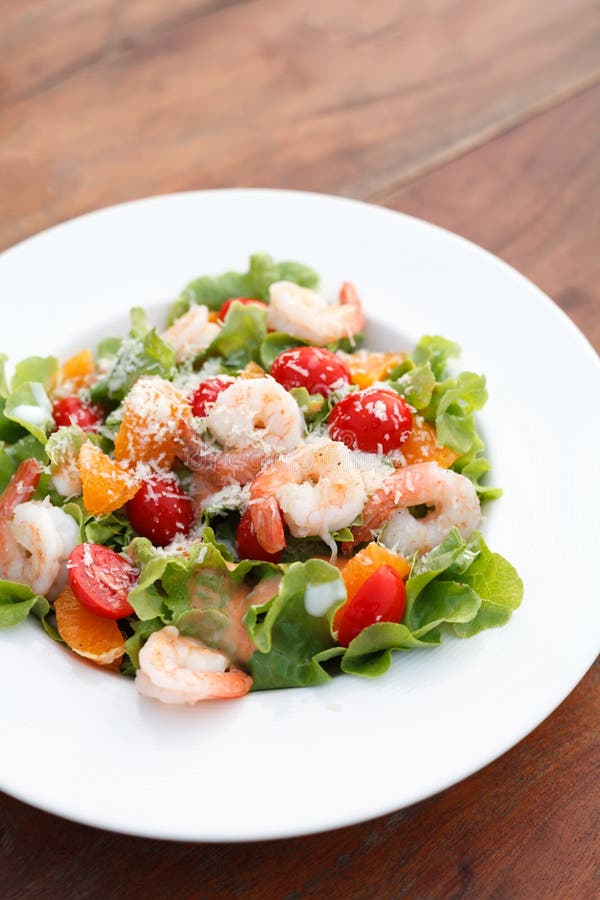 Grilled Shrimp Salad royalty free stock images