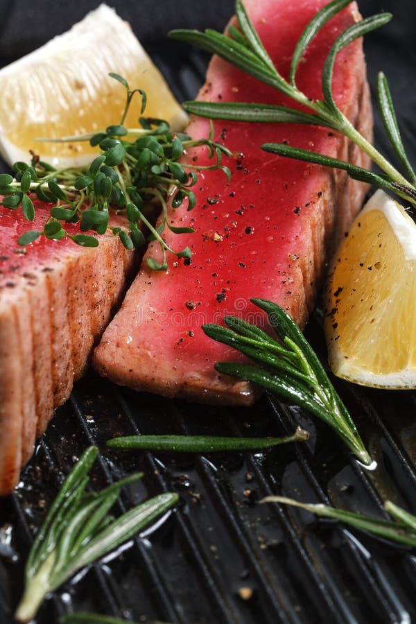 Grilled tuna steak stock image. Image of cafe, nature - 94935751