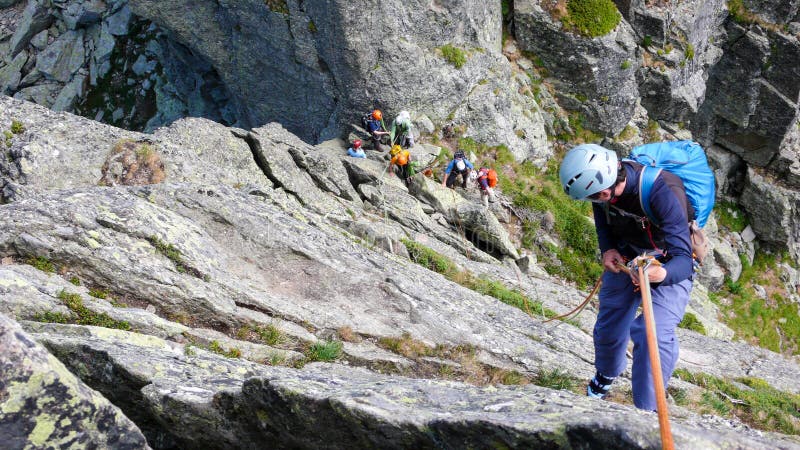Grimpeurs de roche à Chamonix images libres de droits Grimpeurs de roche à Chamonix images libres de droits