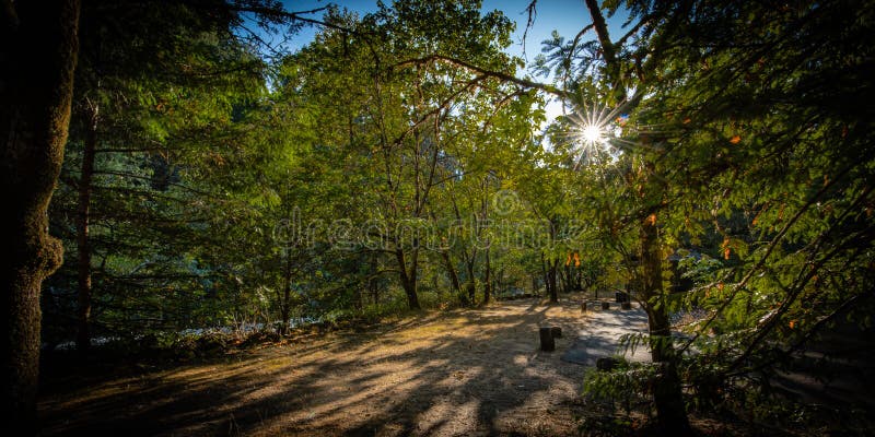 Grizzly Creek Campground royalty-vrije stock foto Grizzly Creek Campground royalty-vrije stock foto