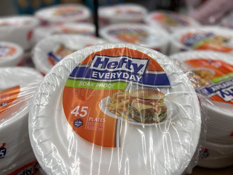 Hefty Soak Proof Plates, Styrofoam, Dinner Plates (8.875 in,) 150 Count