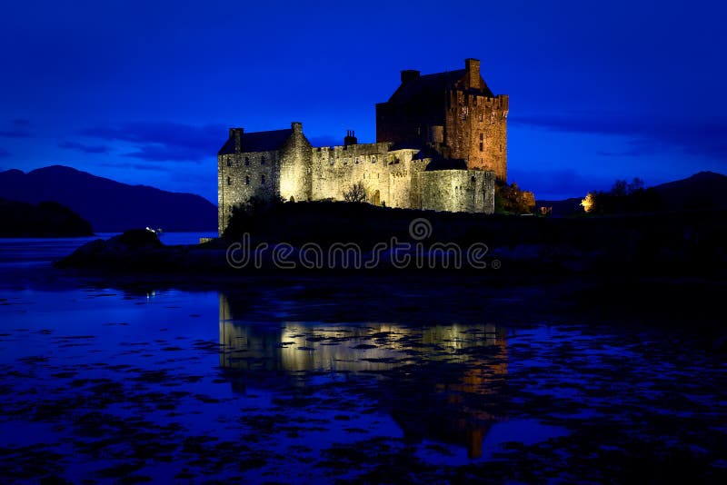 Grodowego donan duich eilean loch Scotland zdjęcie stock