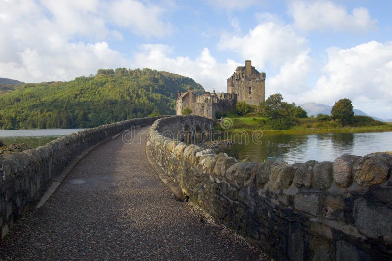 Grodowi donan eilean średniogórza Scotland zdjęcia stock