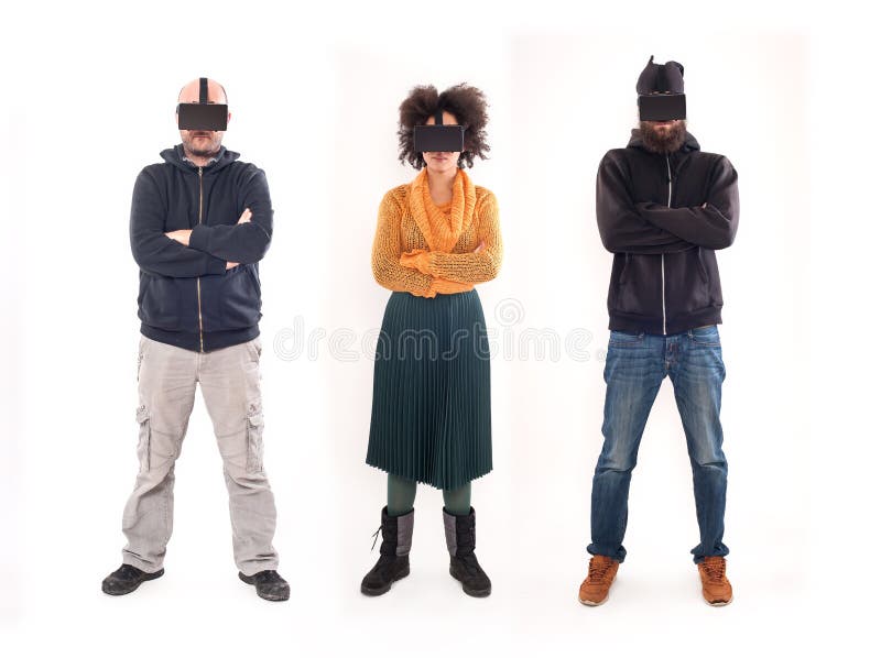 Groep die mensen pret met virtuele werkelijkheidsglazen hebben royalty-vrije stock foto's Groep die mensen pret met virtuele werkelijkheidsglazen hebben royalty-vrije stock foto's