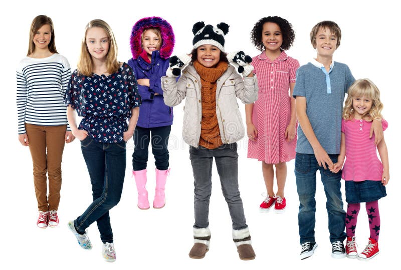 Groep kinderen die zich verenigen stock foto Groep kinderen die zich verenigen stock foto