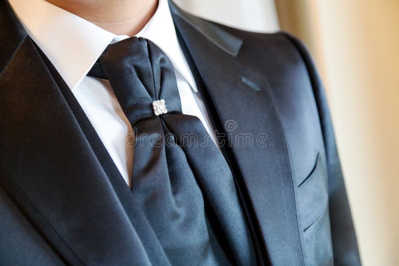 groom dress with shawl