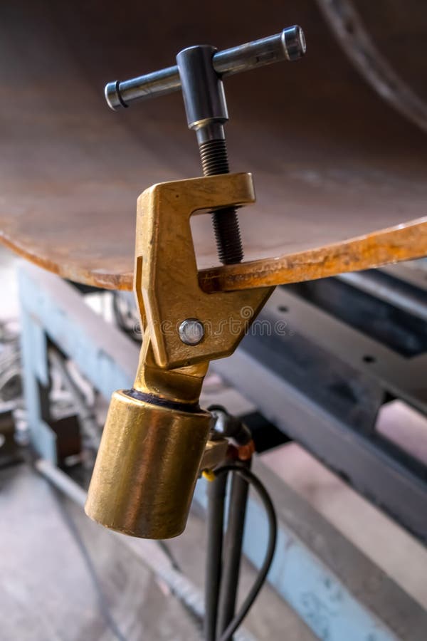 Grounding Clamp for the Welding Column. Automatic Welding. Submerged