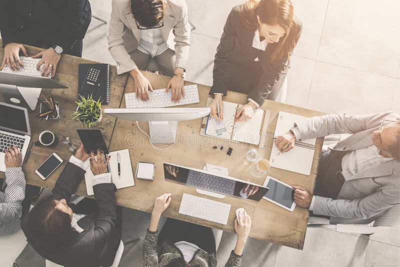 Group of business people working in office royalty free stock photography Group of business people working in office royalty free stock photography