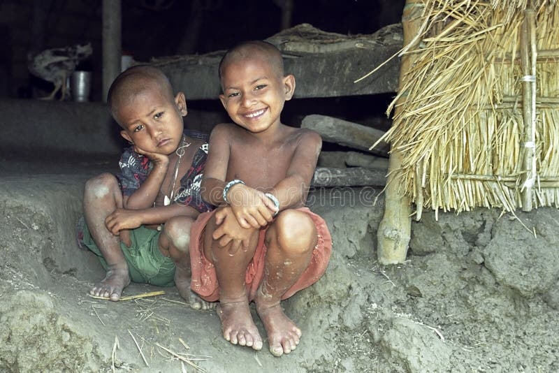 Group portrait of poor Bangladeshi children