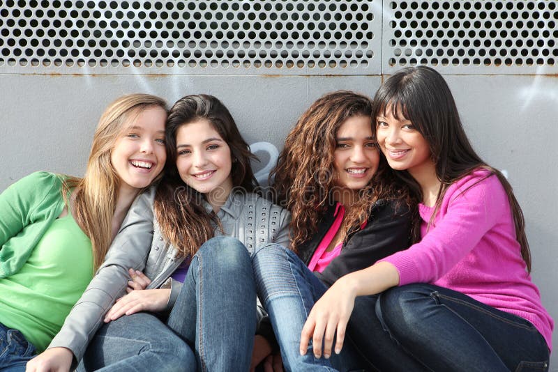 Group Of Teen Lesbians Eatlocalnz