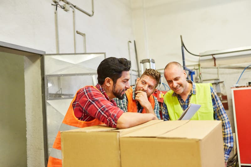 1,222 Delivery Warehouse Planning Stock Photos Free & RoyaltyFree