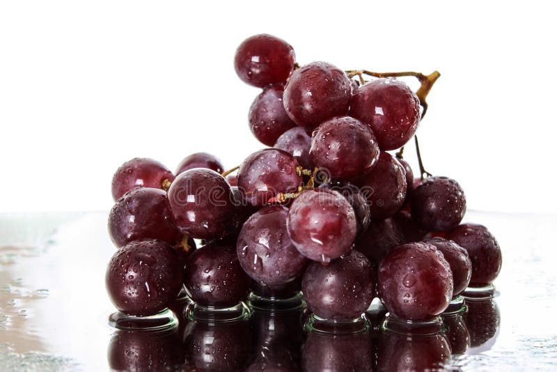 Groupe de raisins rouges images stock Groupe de raisins rouges images stock