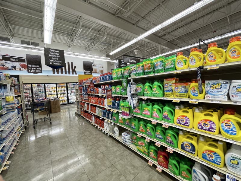 Food Lion Grocery Store Interior Laundry Detergent Section Editorial ...