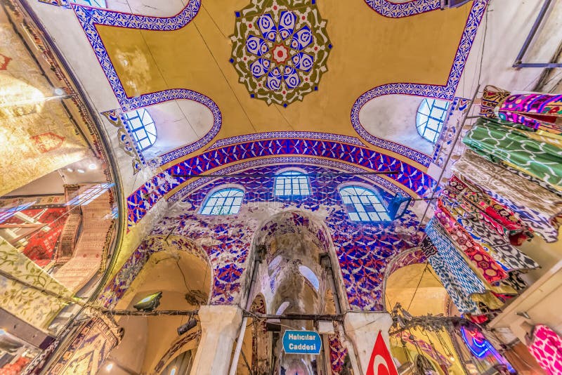 Großartiger Basar für den Einkauf in Istanbul, die Türkei stockbilder Großartiger Basar für den Einkauf in Istanbul, die Türkei stockbilder