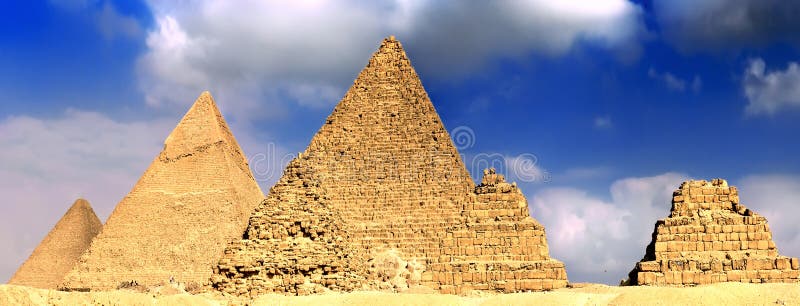 Große Pyramiden, gelegen in Giza. Panorama stockfotografie Große Pyramiden, gelegen in Giza. Panorama stockfotografie