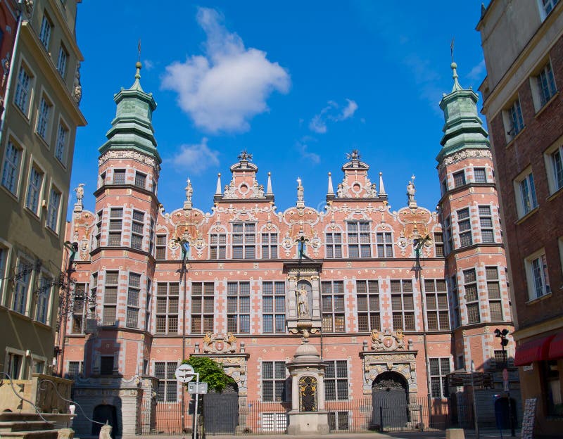 Große Waffenkammer Gdansk, Polen lizenzfreie stockfotos Große Waffenkammer Gdansk, Polen lizenzfreie stockfotos