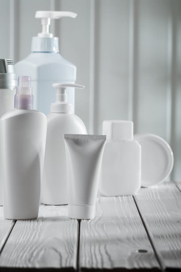 Große Zusammensetzung von skincare Gegenständen stockfotografie Große Zusammensetzung von skincare Gegenständen stockfotografie