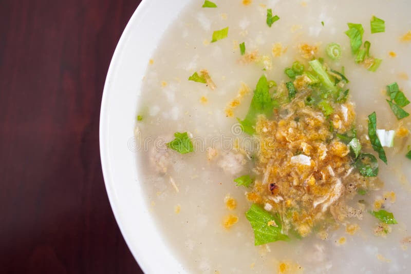 Gruel del riso con carne di maiale fotografia stock libera da diritti
