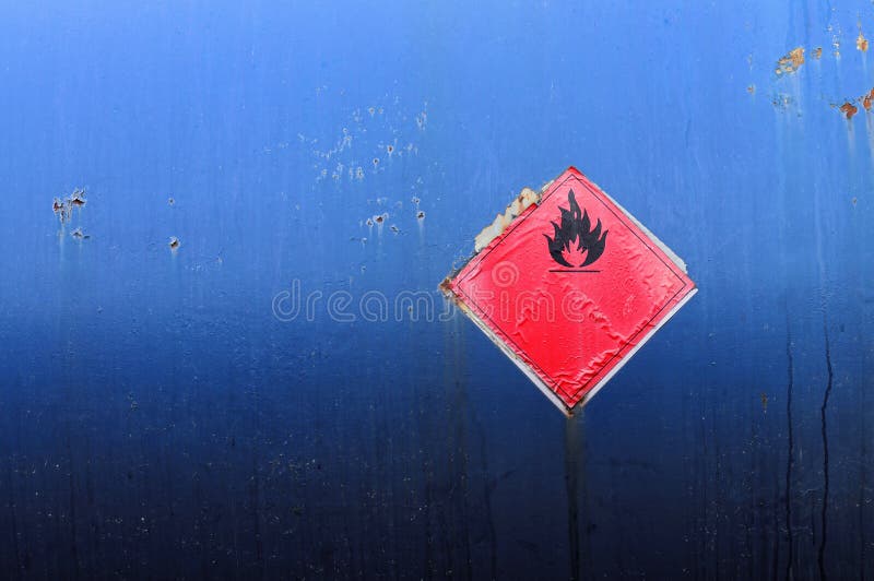 Grunge flammable symbol