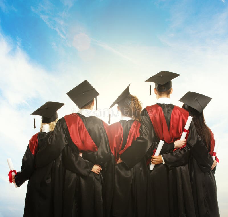 Grupa kończący studia młodzi ucznie fotografia stock Grupa kończący studia młodzi ucznie fotografia stock