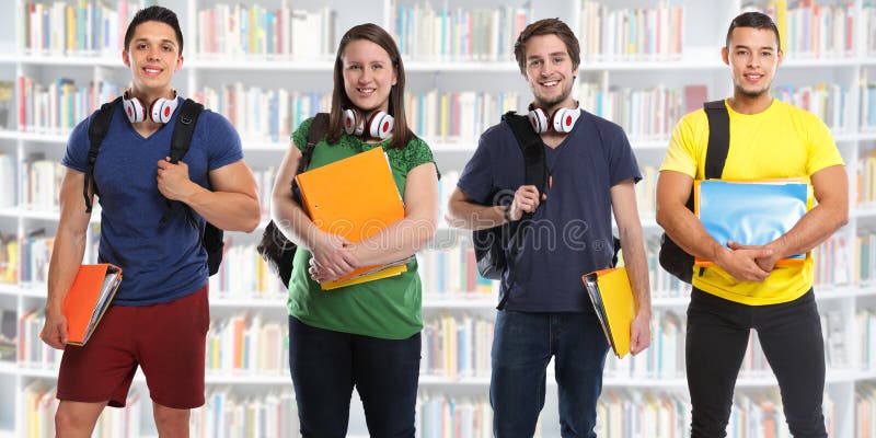 Grupa ucznie studiuje edukacja sztandaru bibliotecznych młodzi ludzie zdjęcia royalty free Grupa ucznie studiuje edukacja sztandaru bibliotecznych młodzi ludzie zdjęcia royalty free