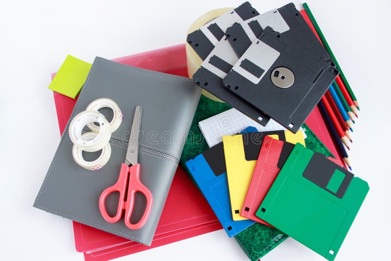 Gruppe unterschiedliches Büro- und Schulbriefpapier stockbild Gruppe unterschiedliches Büro- und Schulbriefpapier stockbild