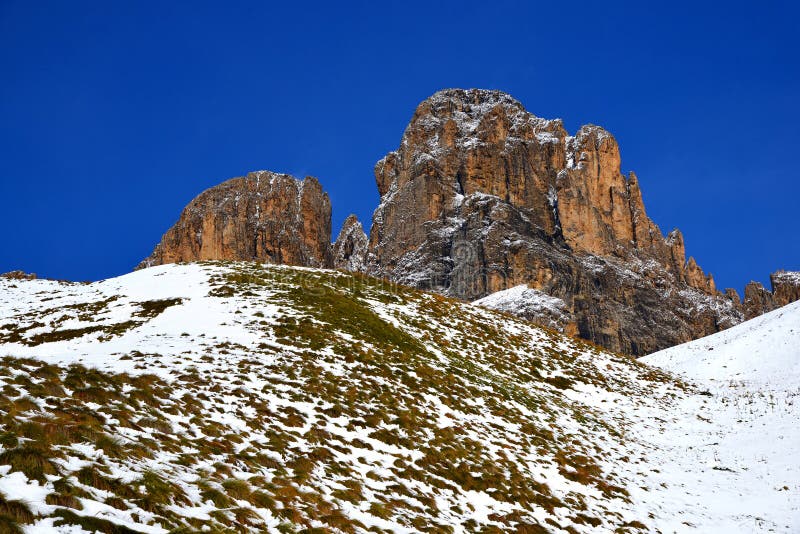 Gruppo Sassolungo Langkofel della montagna Il Tirolo del sud, Italia fotografia stock Gruppo Sassolungo Langkofel della montagna Il Tirolo del sud, Italia fotografia stock