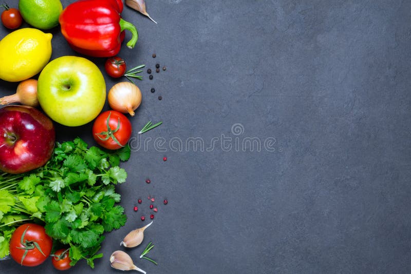 Grönsaker, kryddor och frukter, ingredienser för ny mat royaltyfria foton Grönsaker, kryddor och frukter, ingredienser för ny mat royaltyfria foton