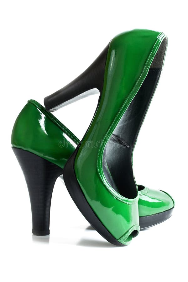 Grüne Absatz-Schuhe
