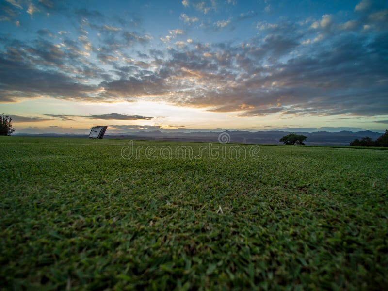 Grüner Golf-Countryklub lizenzfreies stockfoto Grüner Golf-Countryklub lizenzfreies stockfoto