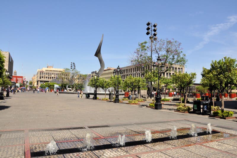 Guadalajara im Stadtzentrum gelegen lizenzfreie stockbilder