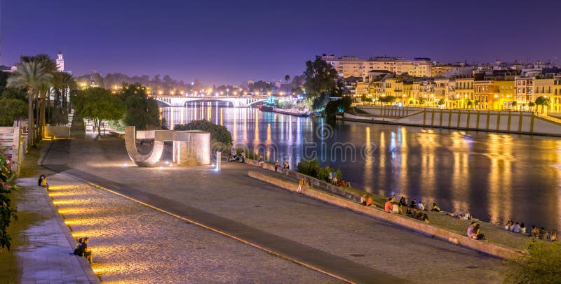 Guadalquivir-Fluss stockfotografie Guadalquivir-Fluss stockfotografie