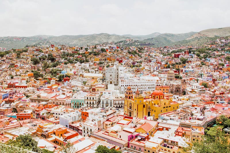 Guanajuato Mexiko, Ansicht einer bunten mexikanischen Stadt lizenzfreie stockfotos Guanajuato Mexiko, Ansicht einer bunten mexikanischen Stadt lizenzfreie stockfotos