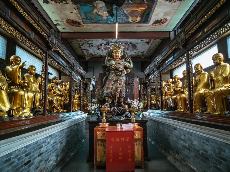 Hualin Buddhist Temple on Hualin jade street market in guangzhou city China.