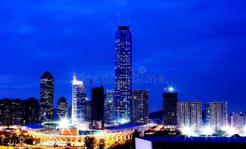 guangzhou της Κίνας nightscape στοκ φωτογραφία με δικαίωμα ελεύθερης χρήσης guangzhou της Κίνας nightscape στοκ φωτογραφία με δικαίωμα ελεύθερης χρήσης