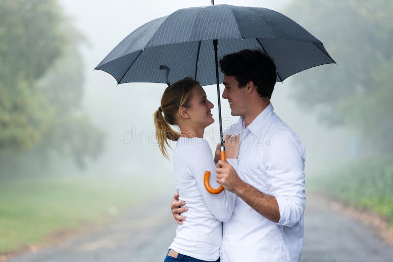 Guarda-chuva do noivo da mulher
