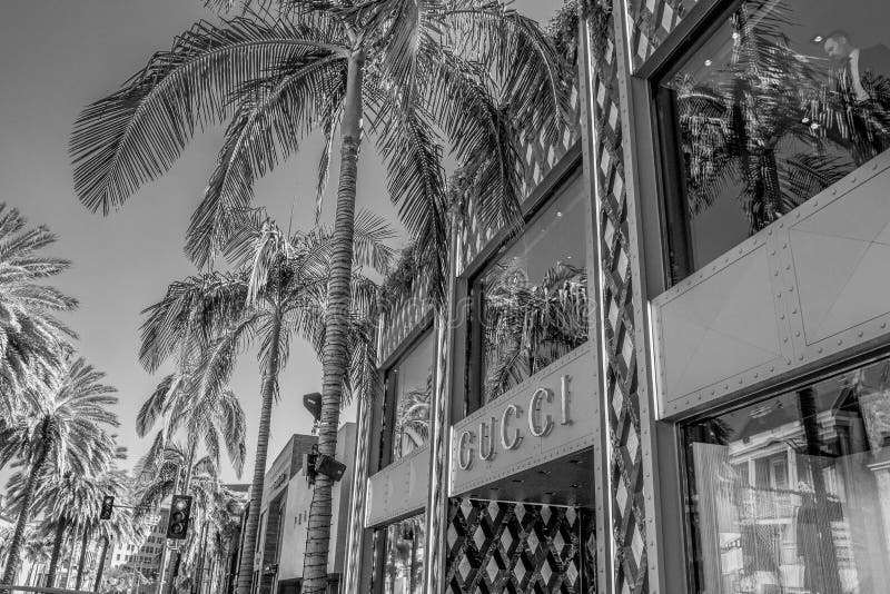 Gucci lager p? Rodeo Drive i Beverly Hills - KALIFORNIEN, USA - MARS 18, 2019 arkivbild Gucci lager p? Rodeo Drive i Beverly Hills - KALIFORNIEN, USA - MARS 18, 2019 arkivbild