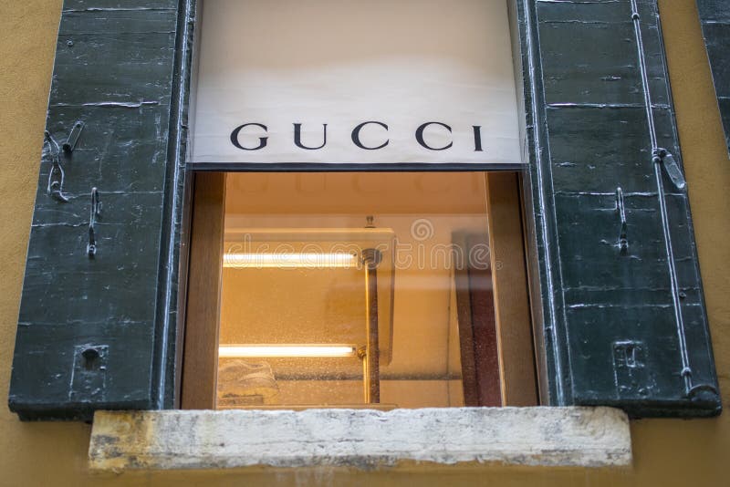 Gucci Store in Venedig bild. Bild von frontseite - 157502290