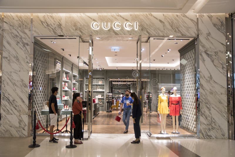 Gucci Stores in Siam Paragon Department Store at Bangkok Editorial ...