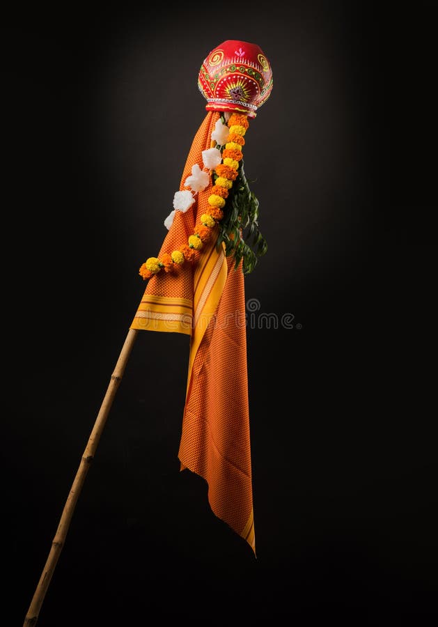 Chào mừng Gudi Padwa - Năm mới của người Marathi! Hình ảnh chào mừng lễ hội này đầy màu sắc và ý nghĩa. Đón xem hình ảnh đầy phong cách, tươi đẹp về Gudi Padwa và Marathi New Year. 