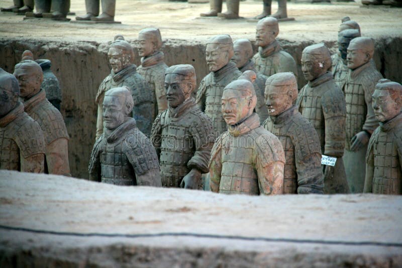 Guerrieri di terracotta, Xian (Cina) fotografia stock Guerrieri di terracotta, Xian (Cina) fotografia stock