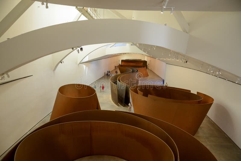 Guggenheim Bilbao muzealny przedstawienie Richard Serra