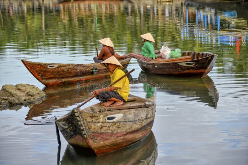 Guides at the Thu Bòn River in Hoi An, Vietnam royalty free stock image Guides at the Thu Bòn River in Hoi An, Vietnam royalty free stock image
