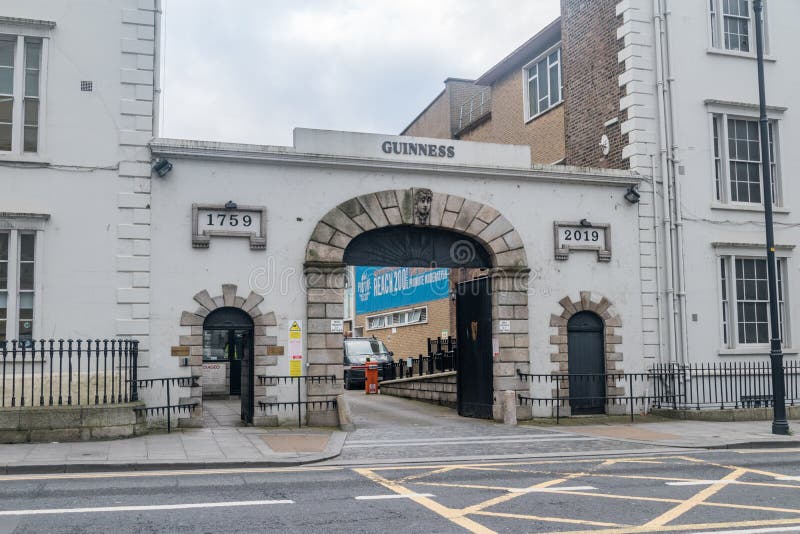 Guinness Brewery St James Gate entrance av den 1759-2019 arkivfoto